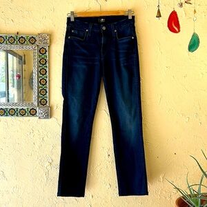 7 for All Mankind Kimmie Straight Jeans 👖size 27